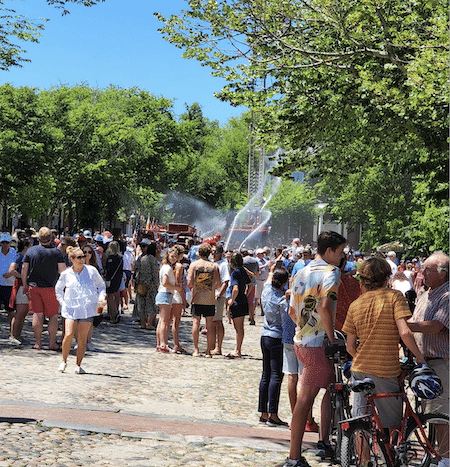 Breezin' Up - Nantucket all dressed up for the Fourth! 🇺🇸 Stop